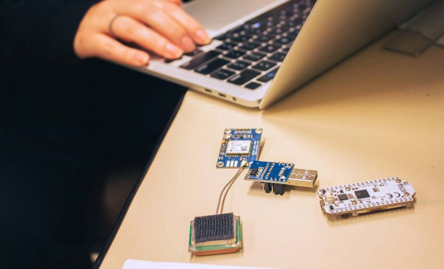 PARCERIA ENTRE O SIMEPAR E O DER/PR VAI PREVENIR DESLIZAMENTOS DE TERRA NA ESTRADA DA GRACIOSA