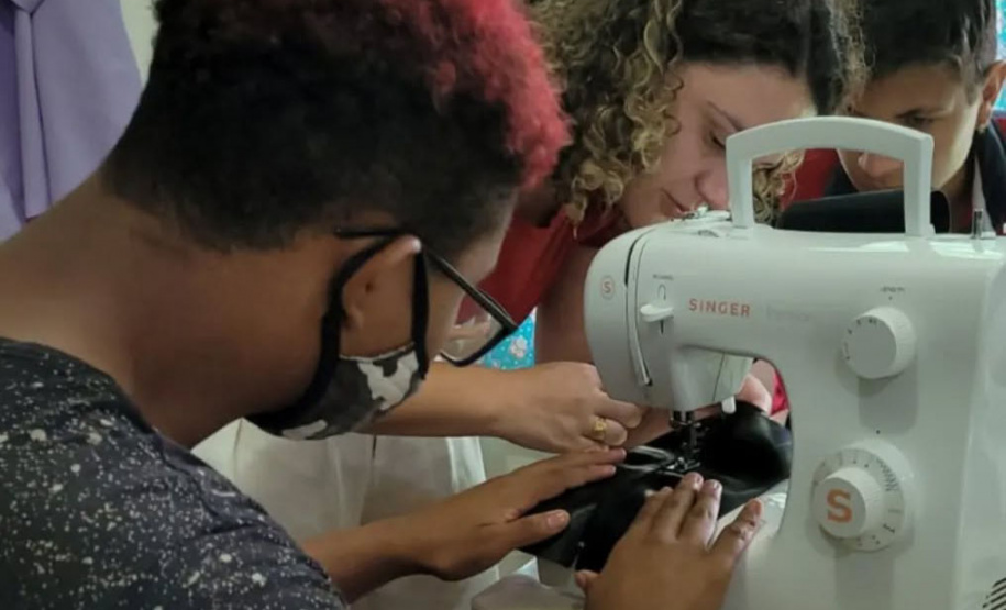 Incentivo ao uso da bicicleta: projeto desenvolvido em colégio estadual é premiado pelo Ministério das Cidades