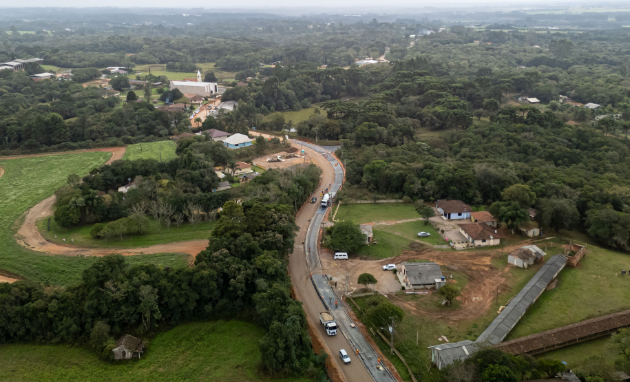 Pavimentação Estrada SJP-Mandirituba