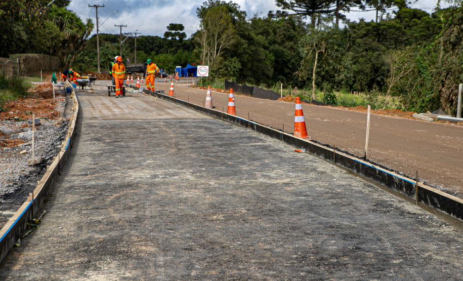 Pavimentação Estrada SJP-Mandirituba