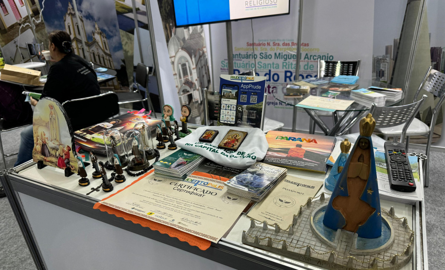 Estado promove atrativos, produtos e serviços do Turismo Religioso na ExpoCatólica 2025