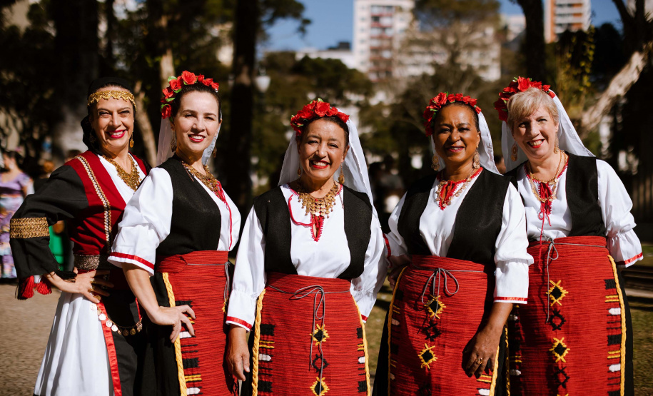 Ode à cultura e convite ao turismo: vem aí o 63º Festival Folclórico e de Etnias do Paraná