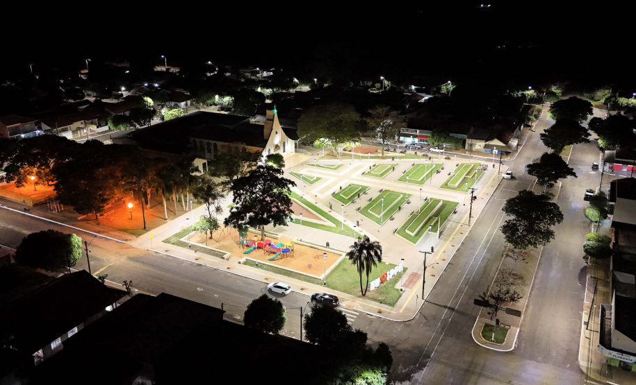 Substituição de luminárias tradicionais por LED já promove 30% de economia, mais de R$ 5,6 milhões anuais em todo Paraná