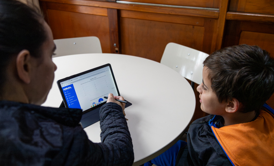 Estado usa Inteligência Artificial para apoiar alfabetização nos municípios