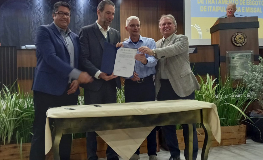 - Sanepar, Itaipu e Itaipu Parquetec inauguram estação de tratamento de esgoto em Itaipulândia e Missal