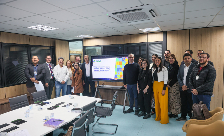 PLANEJAMENTO - Governo autoriza licitação de PPP para construção de 40 escolas em 31 cidades no Estado do Paraná