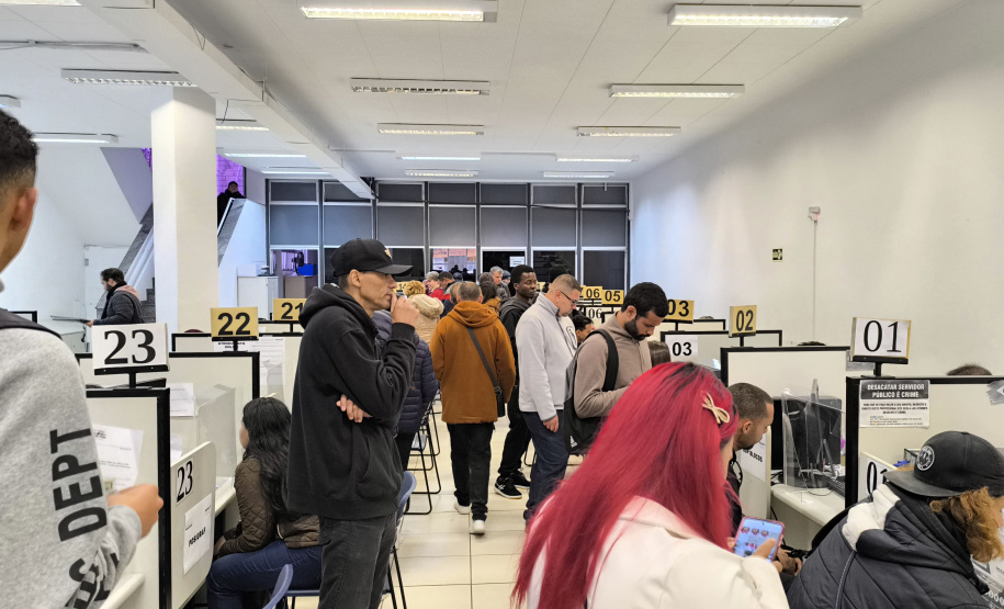 Mais de 1.100 atendimentos e 428 pré-aprovados no Mutirão de Empregos de Curitiba