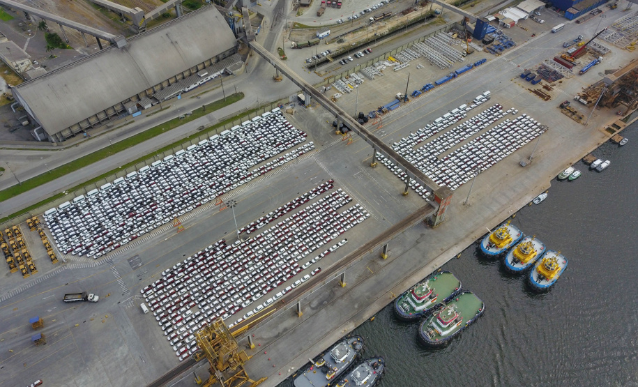 Exportações de automóveis do Paraná crescem 73,7% nos primeiros meses de 2025