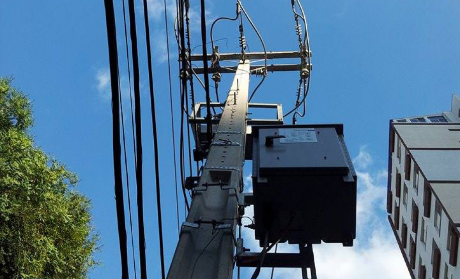 Rede automatizada da Copel identifica problemas e restabelece energia com rapidez