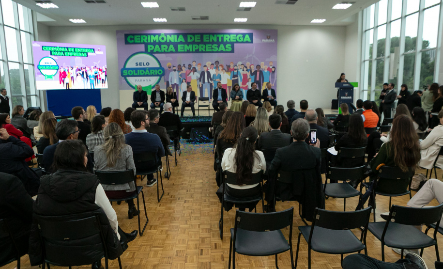 SELO SOLIDÁRIO