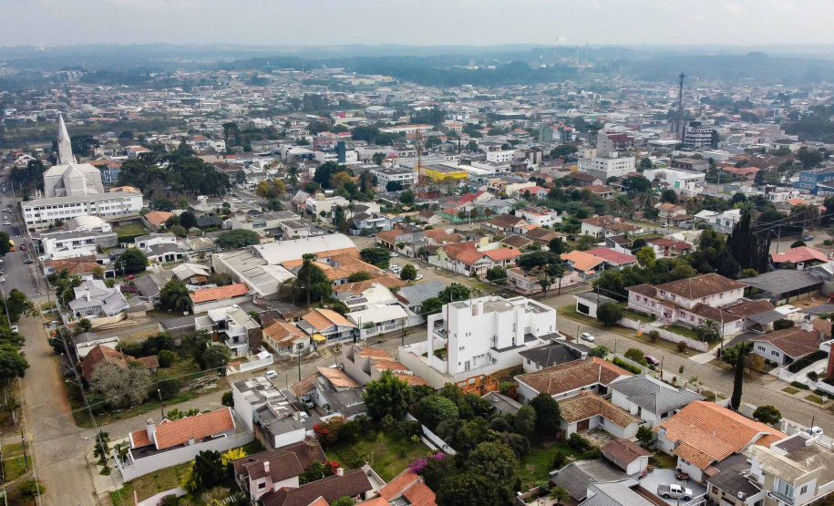 38 mil pessoas já responderam pesquisa inédita sobre o perfil socioeconômico dos paranaenses