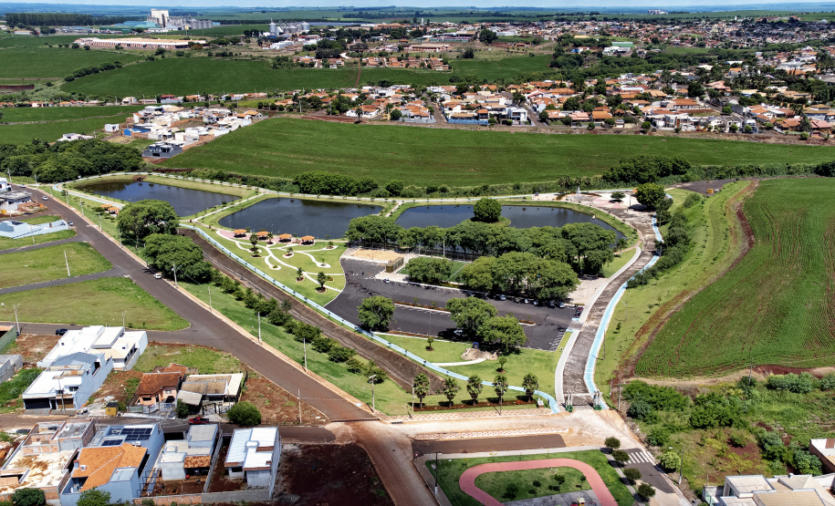 Em quase seis anos, o Paraná ganhou 42 parques urbanos e mais de 1,4 milhão de metros quadrados de área regenerada