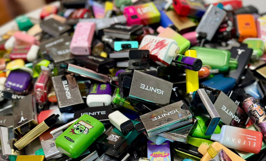 SEED - Secretaria da Educação promove ação de recolhimento e descarte de cigarros eletrônicos