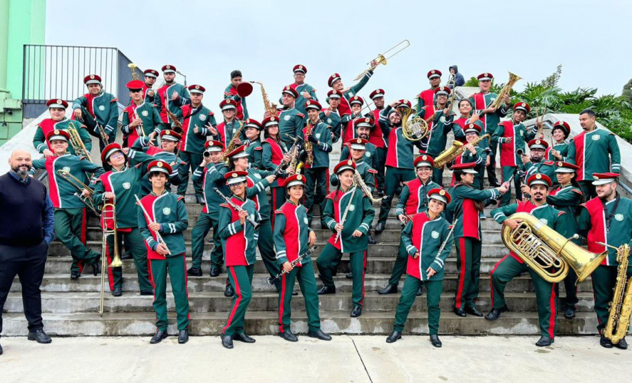 Sonho quase realizado: Banda de alunos do Caximba de malas prontas para a Europa