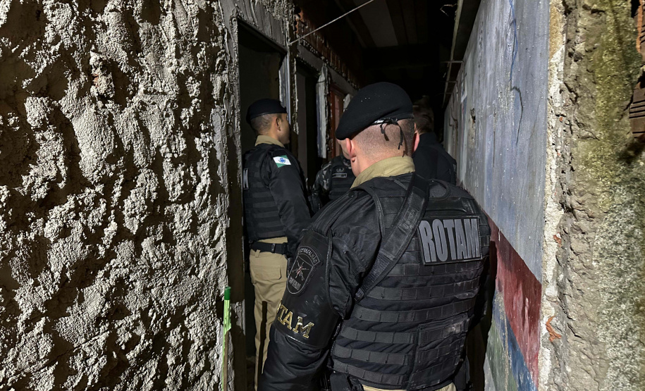 PCPR e PMPR prendem suspeitos de tiroteio entre organizações criminosas em Curitiba