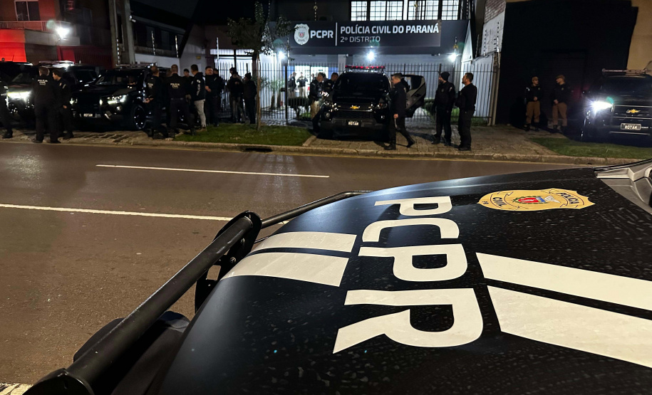PCPR e PMPR prendem suspeitos de tiroteio entre organizações criminosas em Curitiba