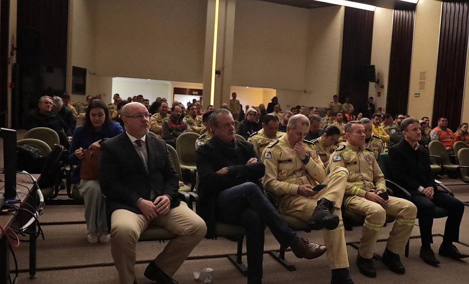 Corpo de Bombeiros lidera integração no 1º Simpósio Estadual de Prevenção e Combate a Incêndios Florestais