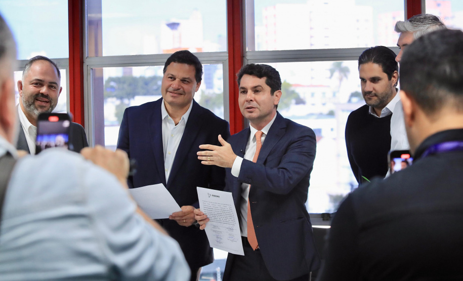 SEPL - Estado viabiliza projeto para pavimentação de rodovia estadual que liga Rio Branco do Ivaí a Cândido de Abreu