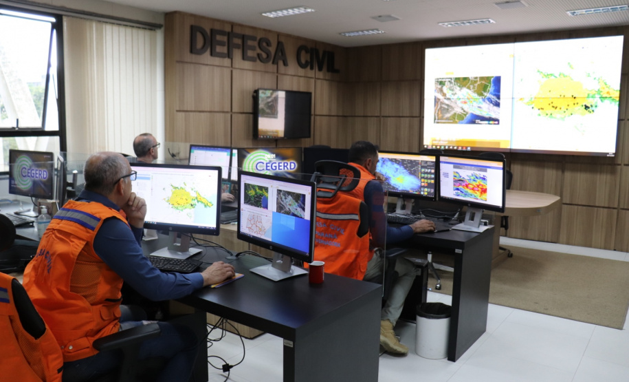 Defesa Civil do Paraná renova radar meteorológico de Cascavel