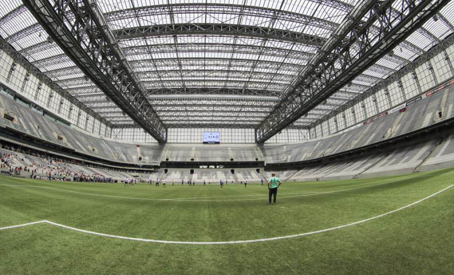 Athletico Paranaense, Urbs e Cinemark aderem à campanha Coração Azul contra o tráfico de pessoas