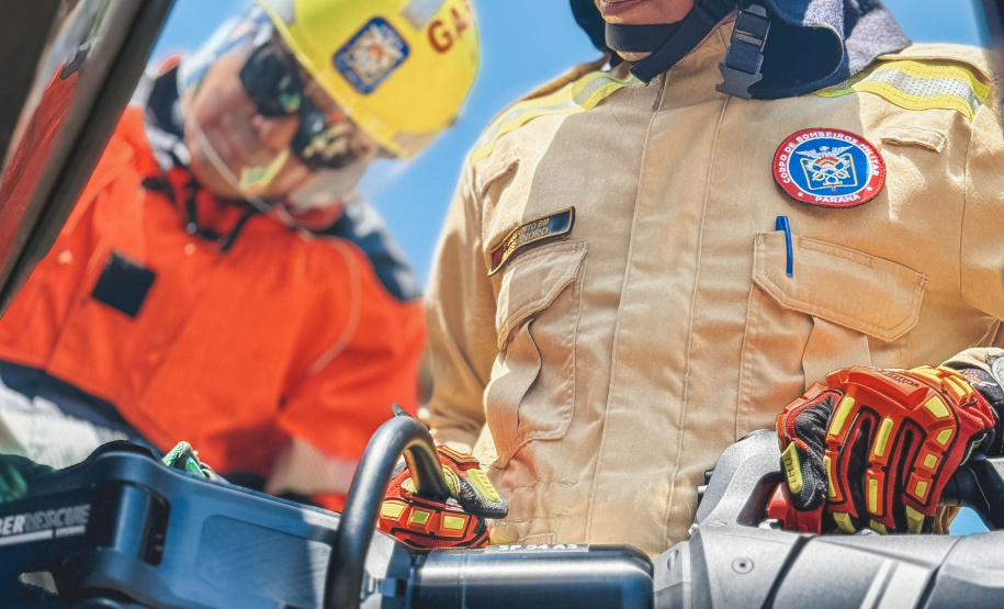 Grupo de Operações de Socorro Tático (GOST) do Corpo de Bombeiros Militar do Paraná (CBMPR)
