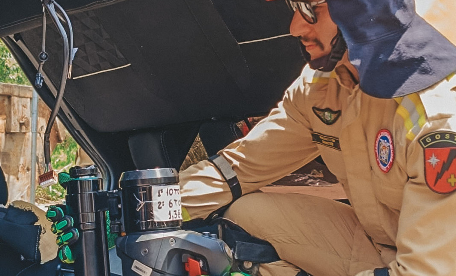 Grupo de Operações de Socorro Tático (GOST) do Corpo de Bombeiros Militar do Paraná (CBMPR)