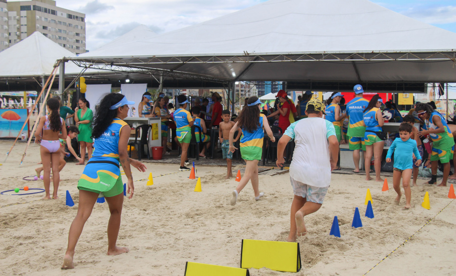 Universidades pretendem transformar o próximo verão paranaense associando lazer ao conhecimento