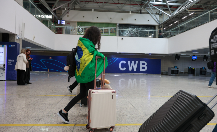 EMBARQUE GANHANDO O MUNDO