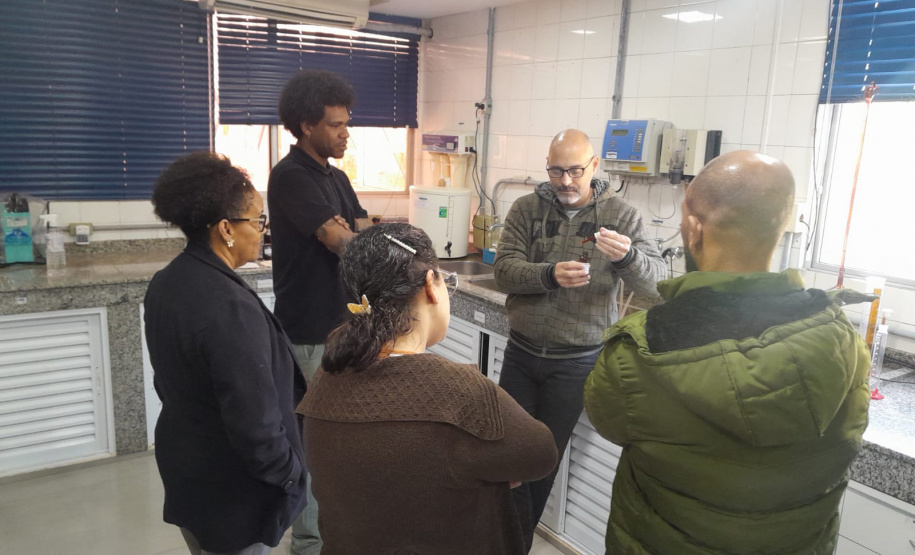 Sanepar inicia visitas residenciais em 2 mil imóveis