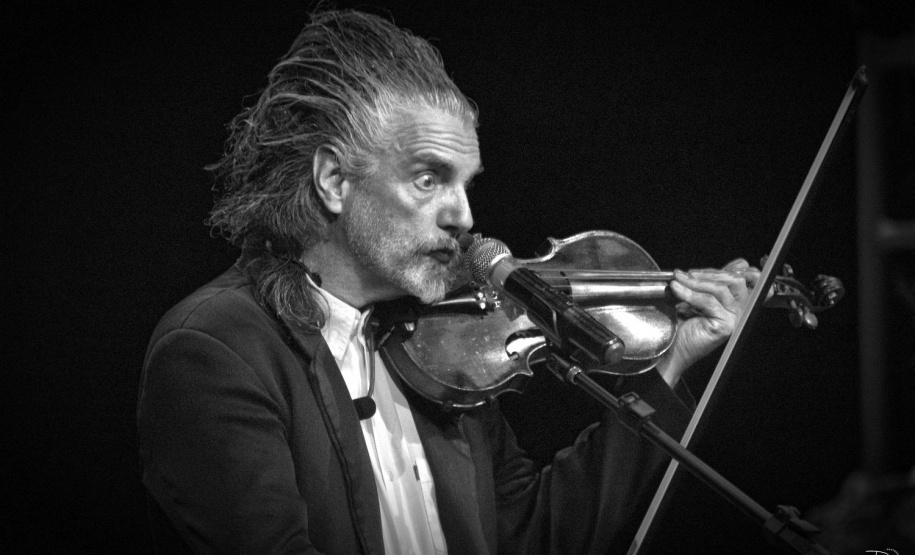 Universo musical cômico de Sbørnia Kontr’Atracka retorna ao Guairão