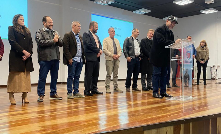 Paraná amplia Programa Agentes da Cidadania para 88 municípios