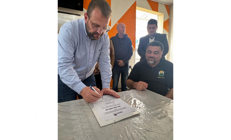 Governo do Paraná realiza novos repasses para projetos sociais voltados a crianças e adolescentes