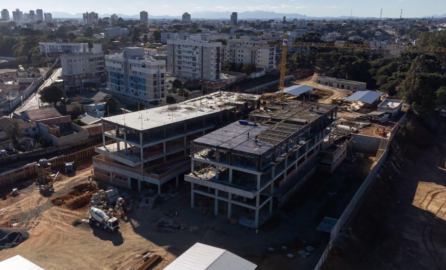 São José dos Pinhais, 18 de julho de 2025 - Construção do Hospital e Maternidade SJP, na Região Metropolitana de Curitiba (RMC).