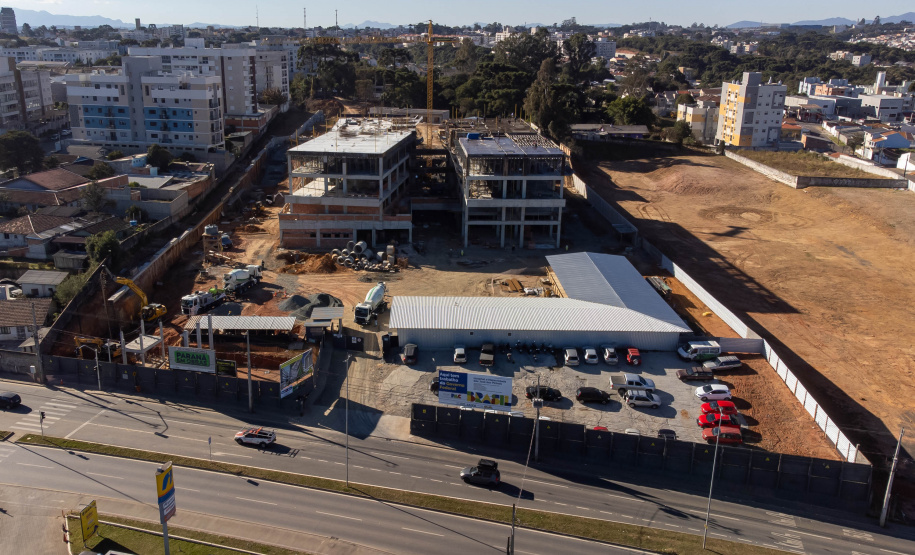 São José dos Pinhais, 18 de julho de 2025 - Construção do Hospital e Maternidade SJP, na Região Metropolitana de Curitiba (RMC).