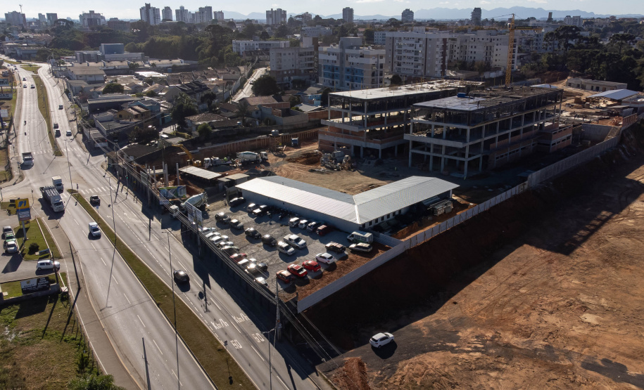 São José dos Pinhais, 18 de julho de 2025 - Construção do Hospital e Maternidade SJP, na Região Metropolitana de Curitiba (RMC).