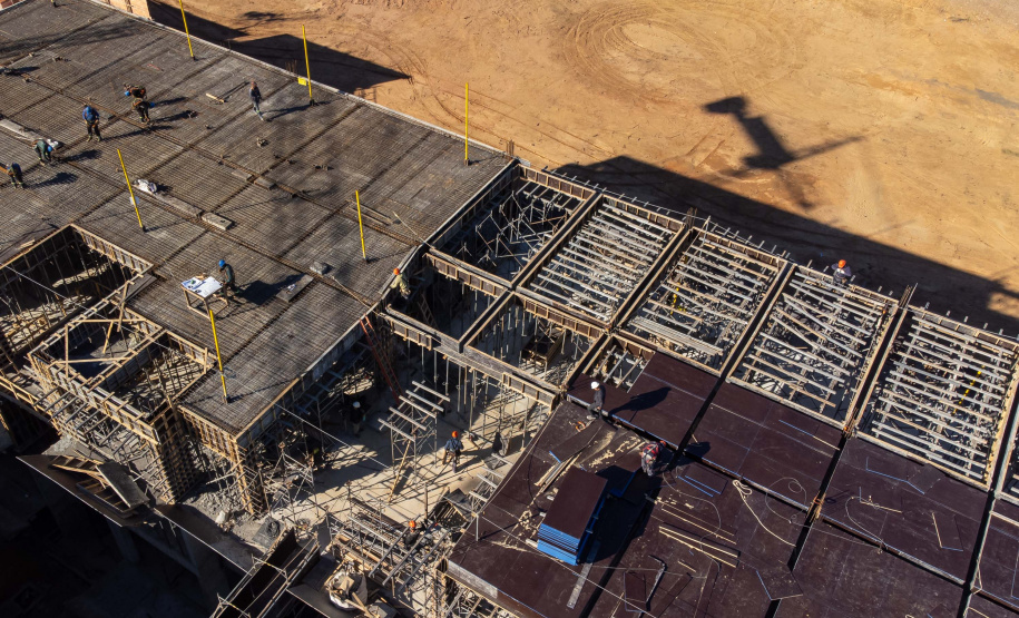 São José dos Pinhais, 18 de julho de 2025 - Construção do Hospital e Maternidade SJP, na Região Metropolitana de Curitiba (RMC).