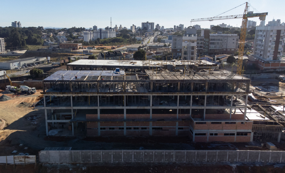 São José dos Pinhais, 18 de julho de 2025 - Construção do Hospital e Maternidade SJP, na Região Metropolitana de Curitiba (RMC).