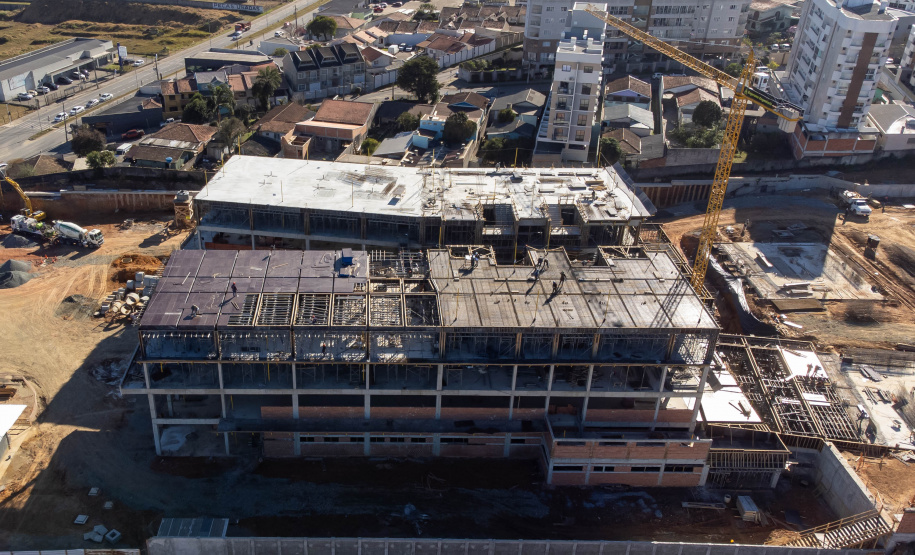 São José dos Pinhais, 18 de julho de 2025 - Construção do Hospital e Maternidade SJP, na Região Metropolitana de Curitiba (RMC).
