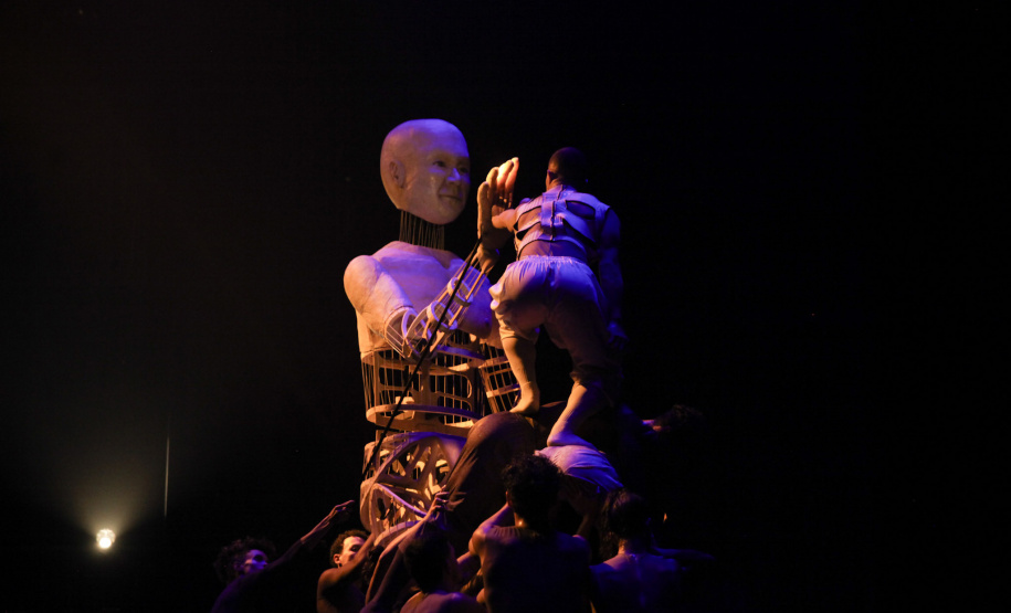 Espetáculo do Balé Teatro Guaíra emociona São Paulo em fim de semana com casa cheia