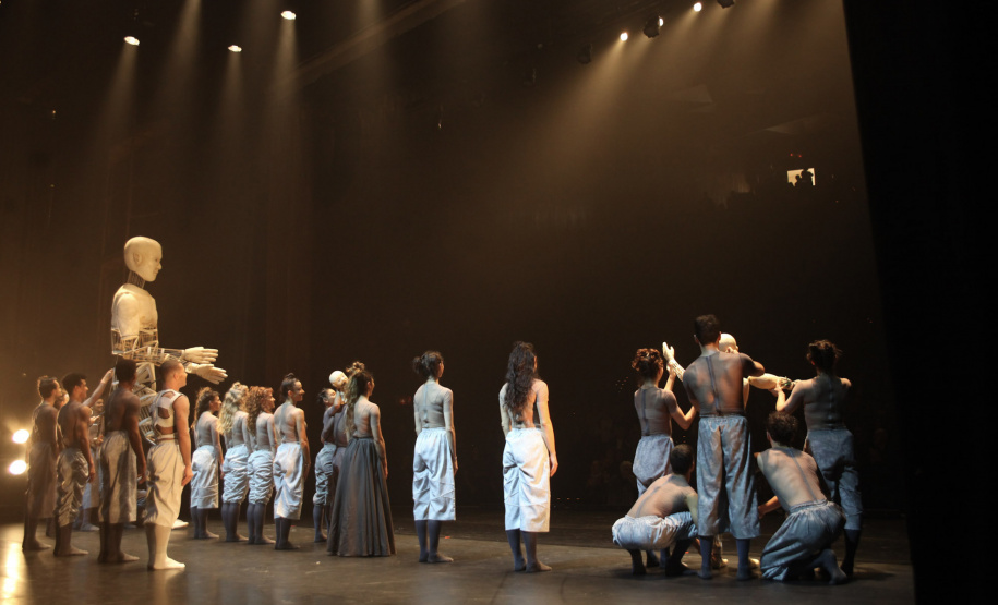 Espetáculo do Balé Teatro Guaíra emociona São Paulo em fim de semana com casa cheia