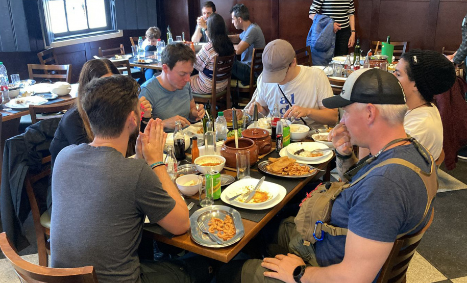 SETU - Cataratas e Trem da Serra do Mar estão em reality show da BBC