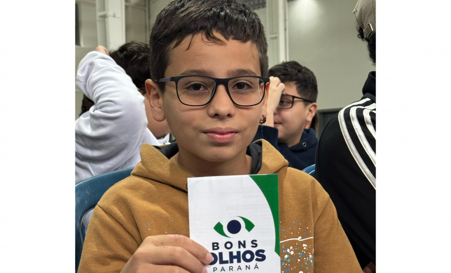 SEDEF - Mais 500 óculos serão entregues nesta semana a estudantes da rede pública pelo Programa Bons Olhos