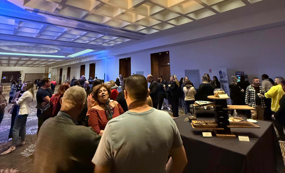 VIAJE PARANÁ - Em seis cidades do país, mais de 700 pessoas conhecem destinos e produtos do Paraná em Road Show