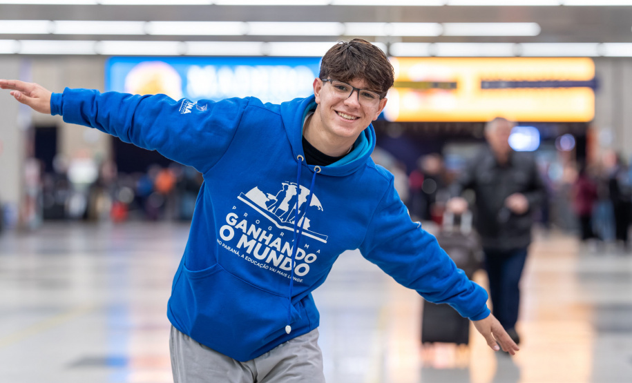 Mais 59 estudantes da rede estadual embarcam para intercâmbio na Austrália pelo Ganhando o Mundo