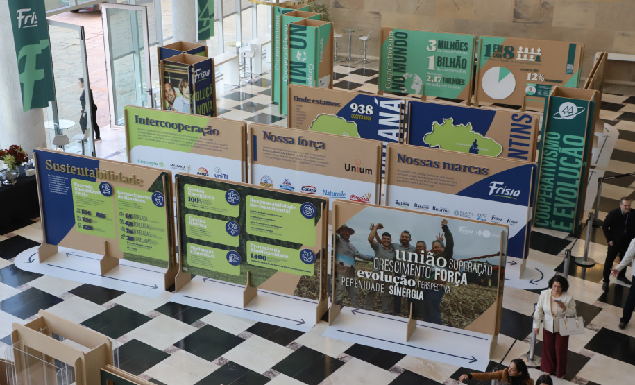 EXPOSIÇÃO 100 ANOS FRISIA