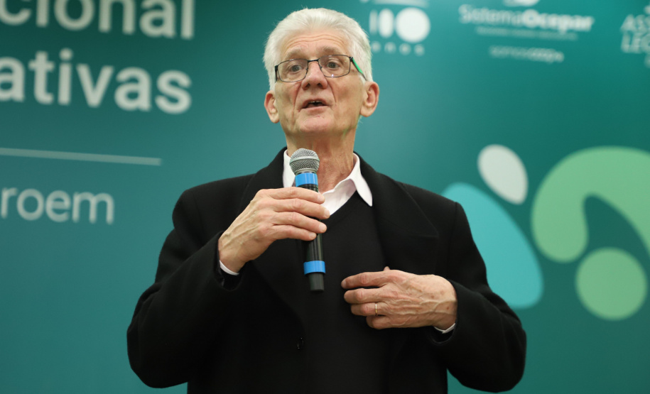 EXPOSIÇÃO 100 ANOS FRISIA