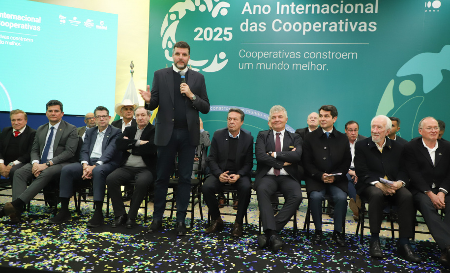 EXPOSIÇÃO 100 ANOS FRISIA