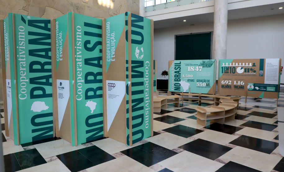 EXPOSIÇÃO 100 ANOS FRISIA