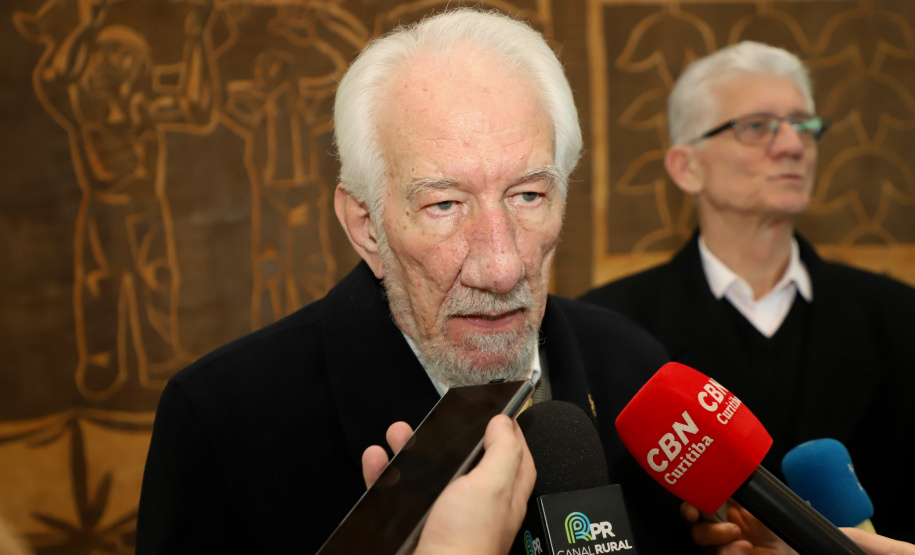 EXPOSIÇÃO 100 ANOS FRISIA