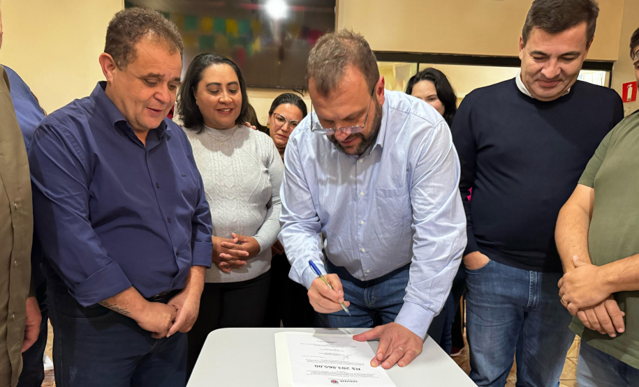 Paraná repassa R$ 200 mil à APAE de Anahy para proteção de crianças e adolescentes